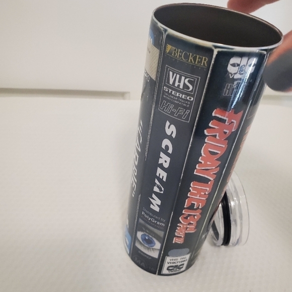 Horror Tumbler 20 ounce with lid VHS Classics horror Movies inspired - Picture 4 of 16